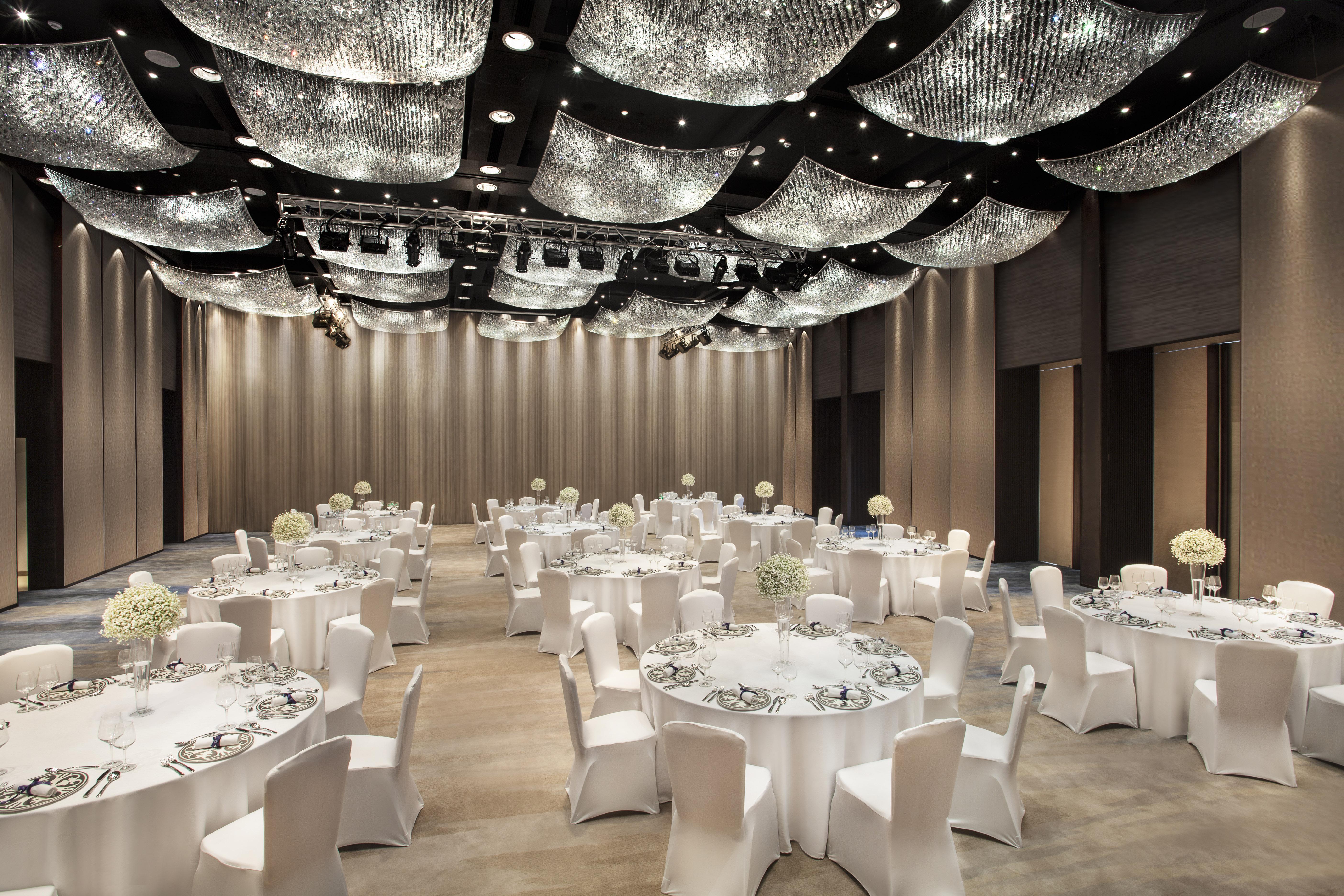 หิมาลายาส ชิงเต่า โฮเต็ล Hotel ภายนอก รูปภาพ