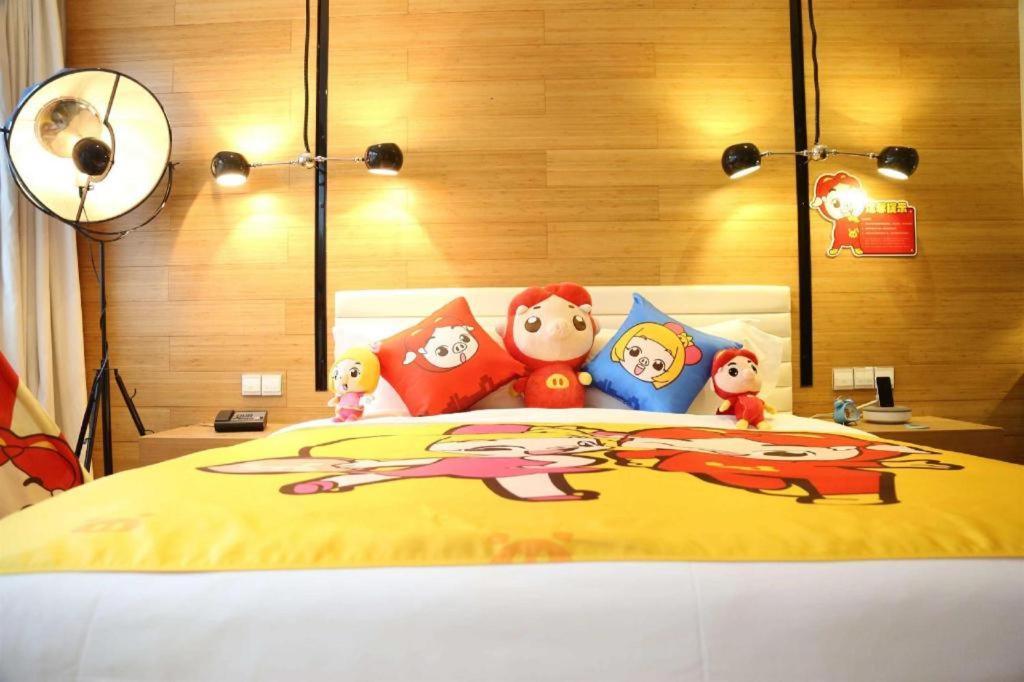 หิมาลายาส ชิงเต่า โฮเต็ล Hotel ภายนอก รูปภาพ
